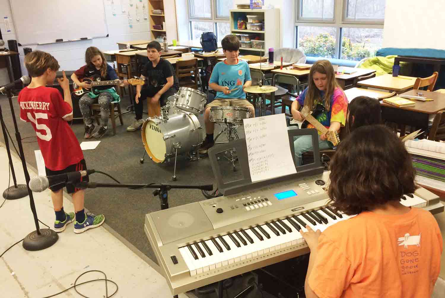 image of young students rehearsing for the Young Rockers Program